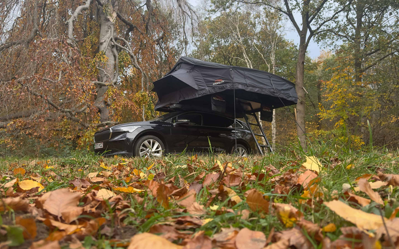 RoofBunk Explorer Super XL Soft Shell Roof Tent