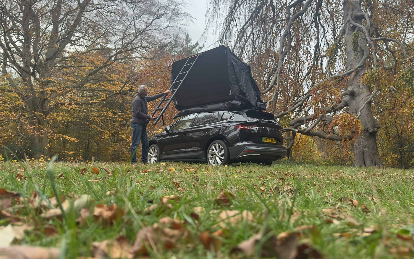 RoofBunk Explorer Super XL Soft Shell Roof Tent